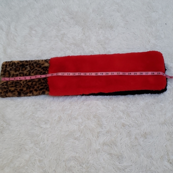 INC Colorblock faur fur muffler scarf - Picture 6 of 8